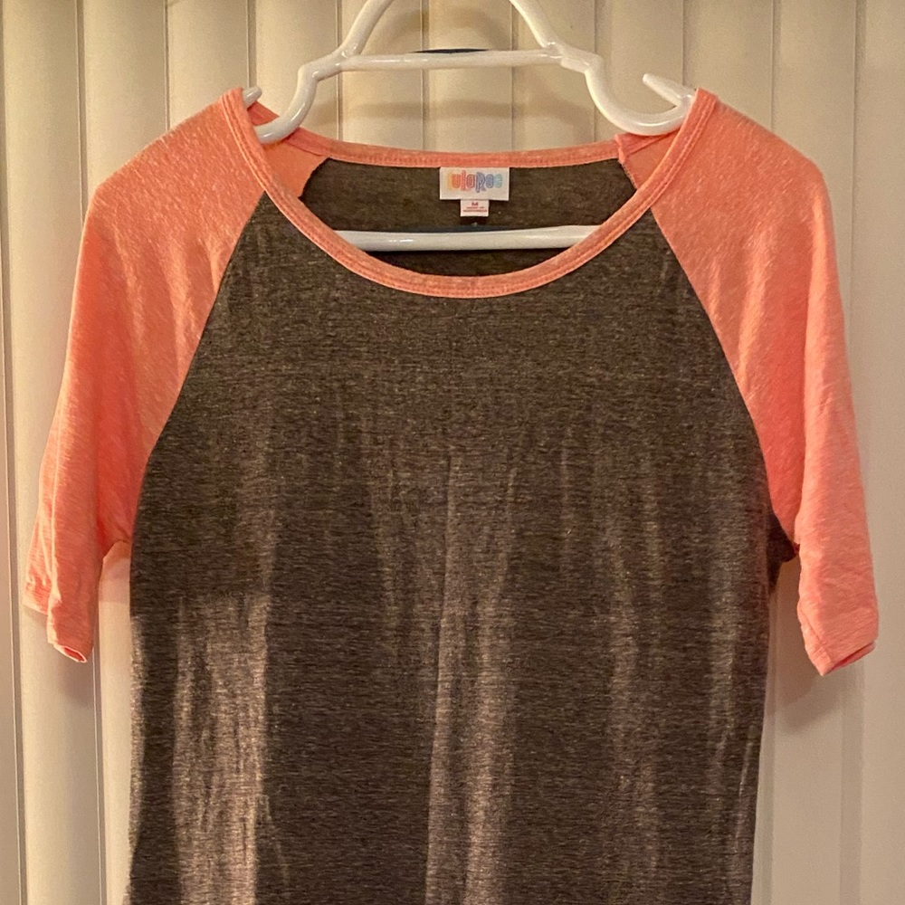 COPY - Light weight LuLaRoe jersey knit style, short sleeve dress size M